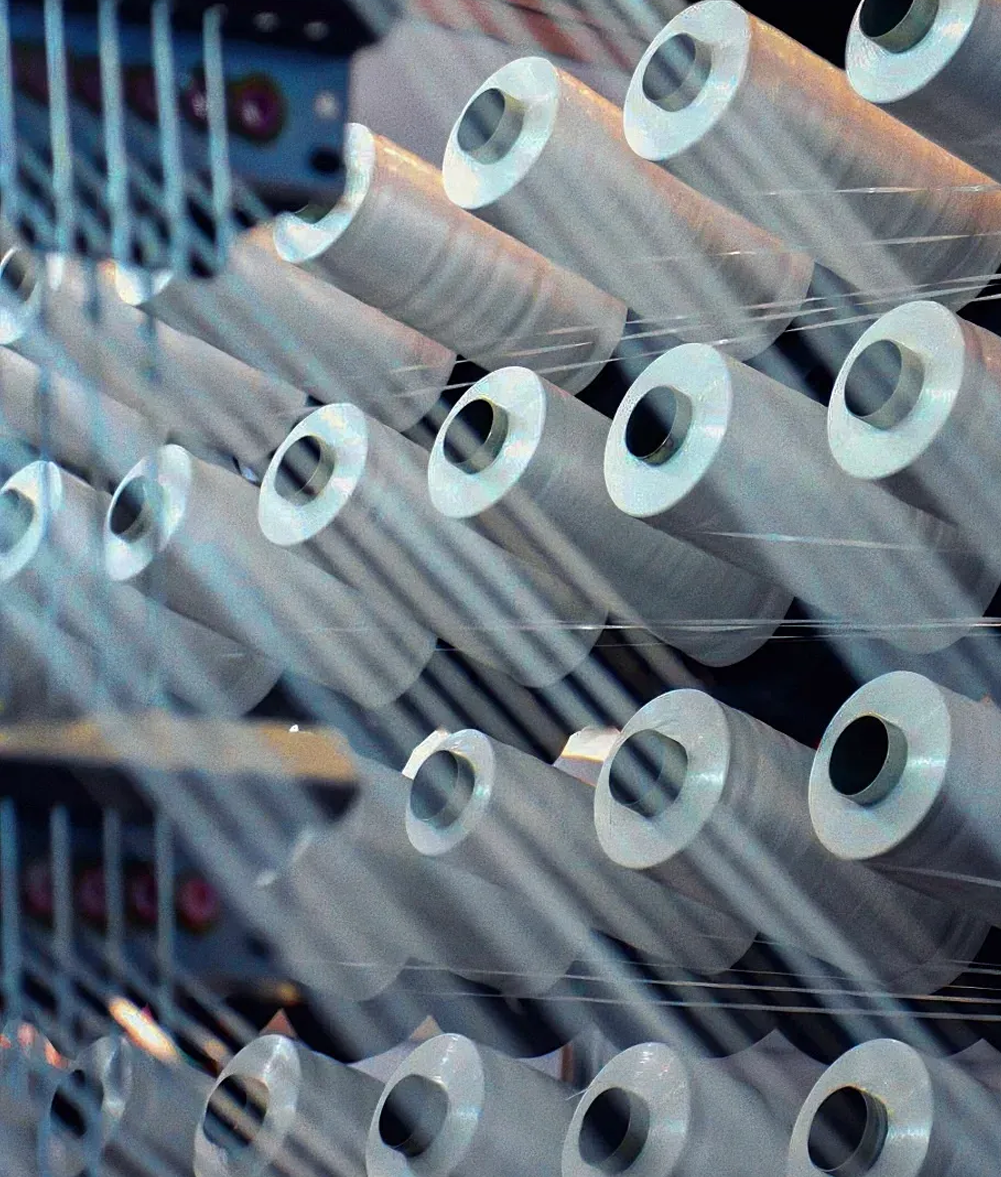 As a sizing agent for textiles